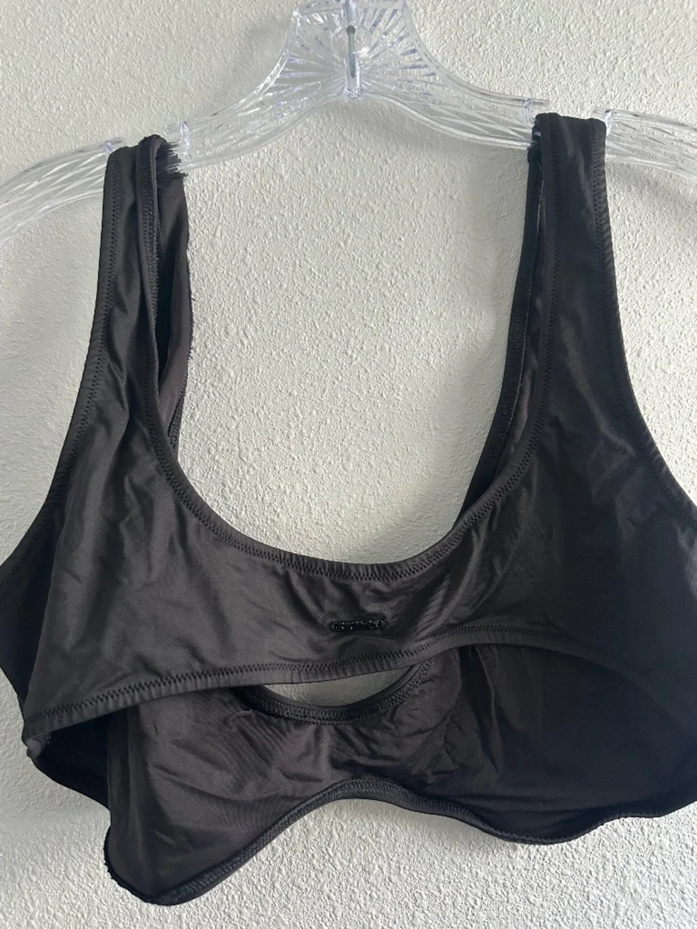 SKIMS Signature Plunge Bikini Top